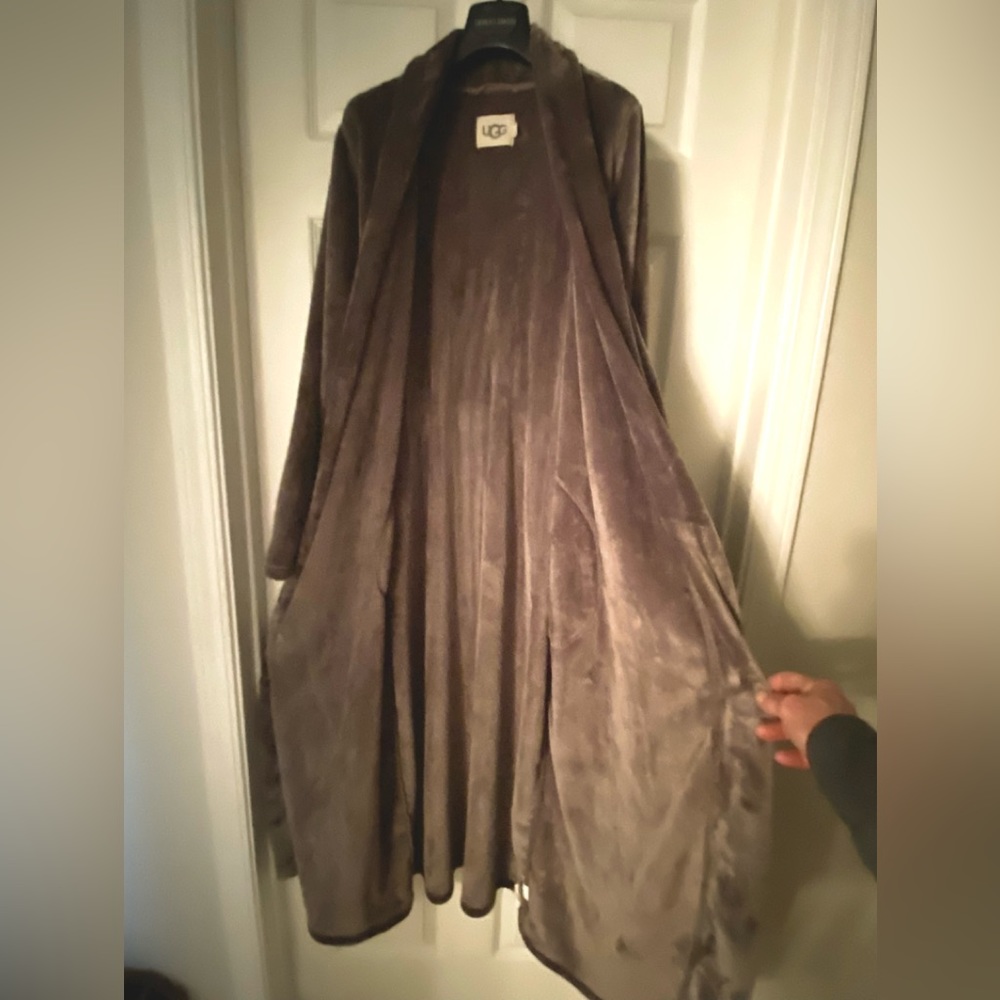 UGG - Ladies Plush Full Length Robe in Luscious Lavender Size M